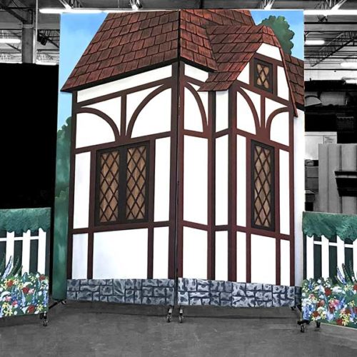 Belle's Cottage: 4 Panels